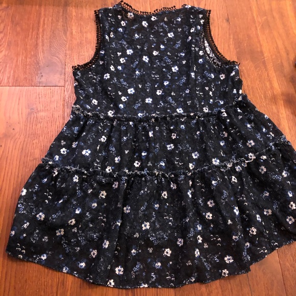 Tahari Floral Sleeveless Tunic - Picture 5 of 10